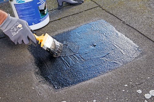 Reparasjon av takbelegg Reparer takbelegget RASKT